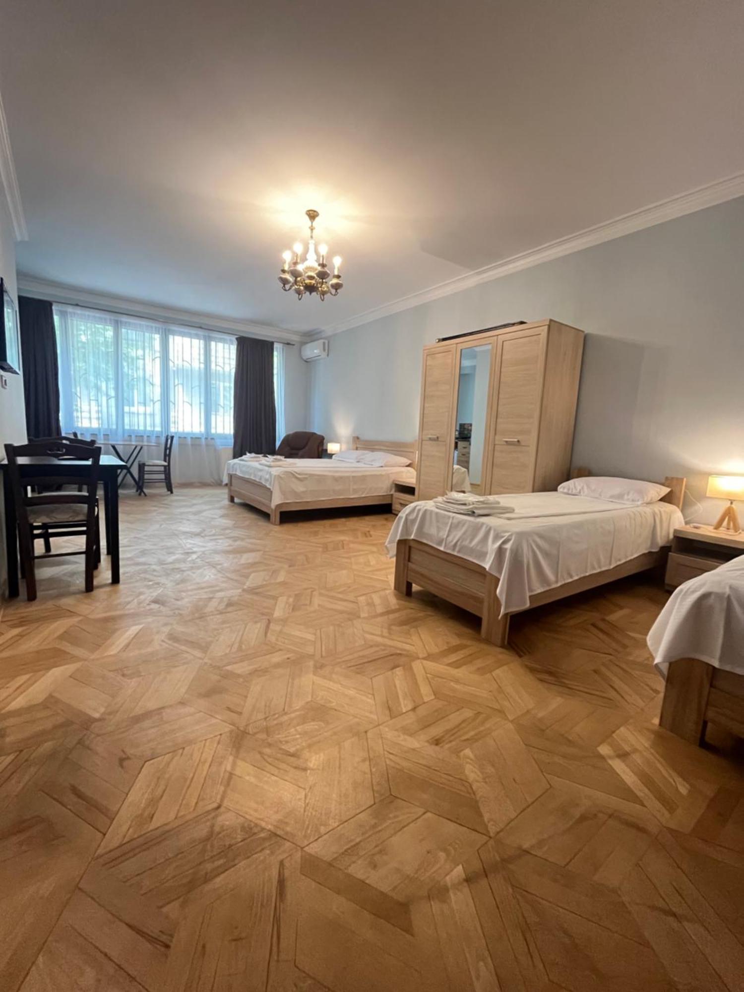 Vera City Center Apartment Tbilissi Extérieur photo